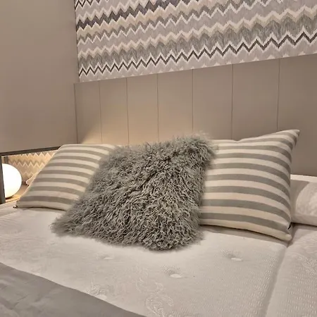 649a El Rincon De Cimadevilla By R2r Consulting * Oviedo