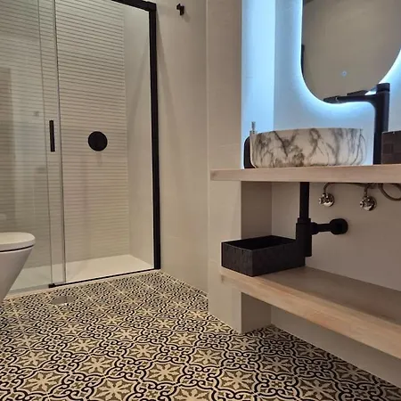 Lejlighed 649a El Rincon De Cimadevilla By R2r Consulting Oviedo